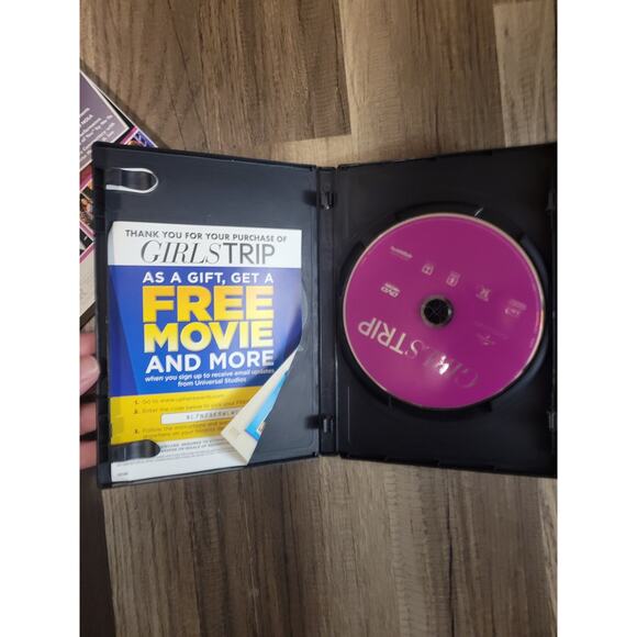 Girls Trip DVD Movie Tiffany Haddish Queen Latifah Romantic Comedy - Picture 3 of 3